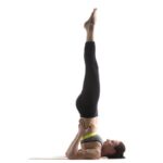 Aprovecha los beneficios de la postura Sarvangasana