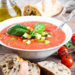 Aprovecha los beneficios del gazpacho