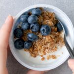 Aprovecha los beneficios del yogur en tu cena