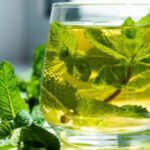 Los increíbles beneficios del té verde menta