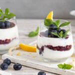 Los increíbles beneficios del yogur de arándano