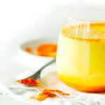 Los poderosos beneficios del curcuma latte