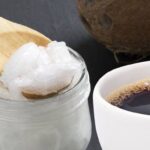 Los sorprendentes beneficios del aceite de coco en ayunas