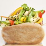 Beneficios de incorporar el pan pita en tu dieta diaria