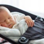 Beneficios del sueño en hamaca para bebés