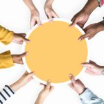 Beneficios para la sociedad: ¡Descubre cómo mejorar tu comunidad!