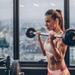 Optimiza tu entrenamiento: beneficios del cardio previo a las pesas