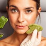 Razones para incorporar rodillo de jade y gua sha en tu rutina de belleza