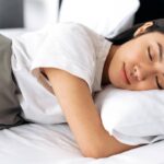Secretos para un cabello sano mientras duermes