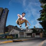Skateando hacia la felicidad: descubre los beneficios de andar en skate