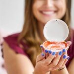 Sonríe con confianza: beneficios de Invisalign