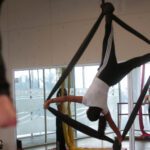 Vuela alto con los beneficios de la danza aérea